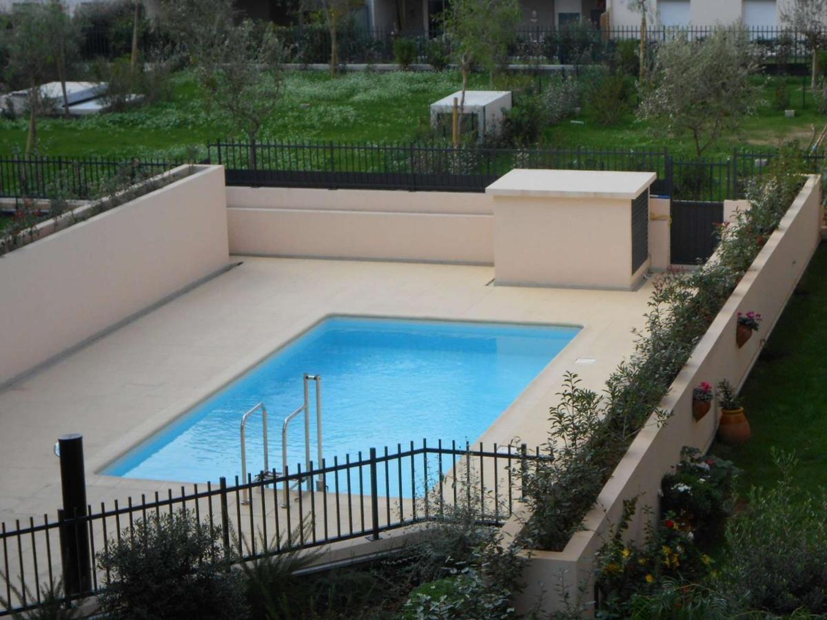 Spacieux 3 Pieces Avec Terrasse, Piscine Et Garage, A 2 Pas De La Plage - Saint Raphael - Fr-1-226A-274 Exterior foto